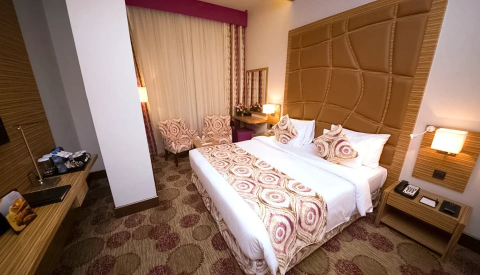 هتل بست وسترن پلاس پرل کریک دبی